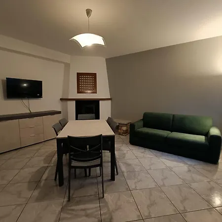 Semesterbostad Chez Maison Grande Aosta